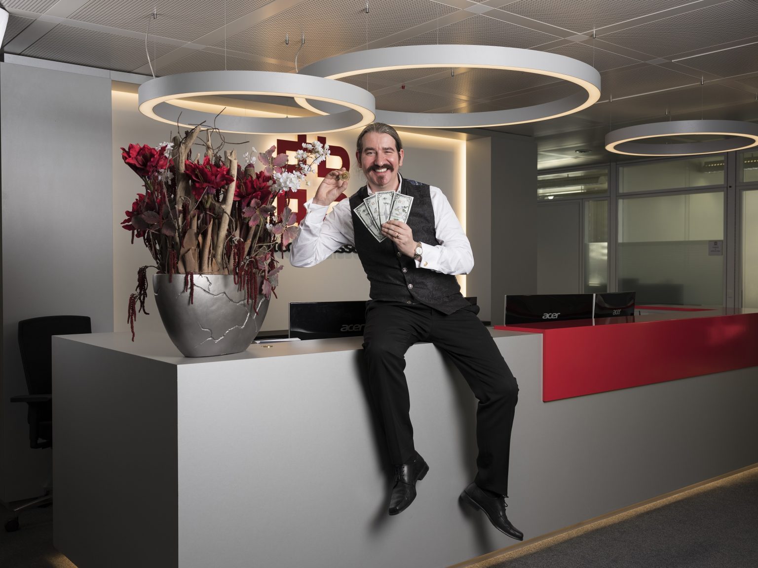 Niklas Nikolajsen Bitcoin Suisse