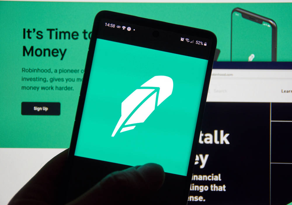 Robinhood weitet seine Perpetual Futures in Europa auf Rohstoffe und Devisen aus und plant den Krypto-Launch in Grossbritannien.