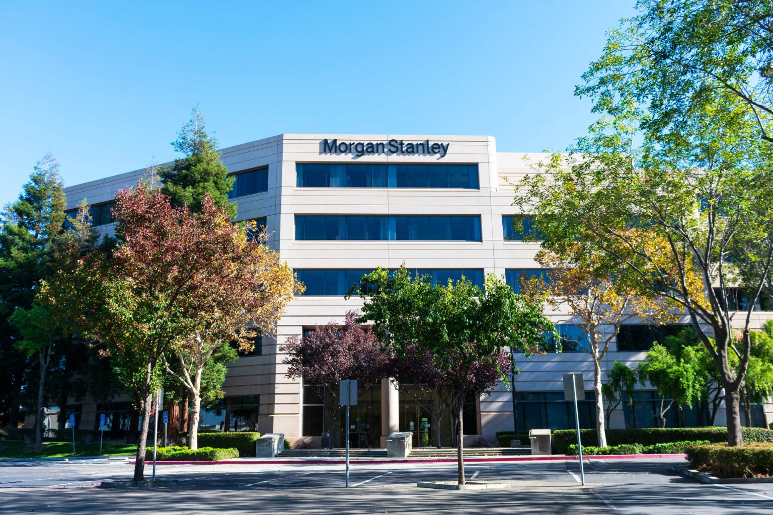 Morgan Stanley möchte zwölf Fonds Bitcoin beimischen