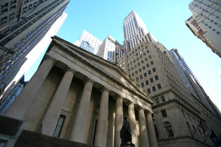 Wall Street Banken steigen vermehrt in die Krypto-Industrie ein
