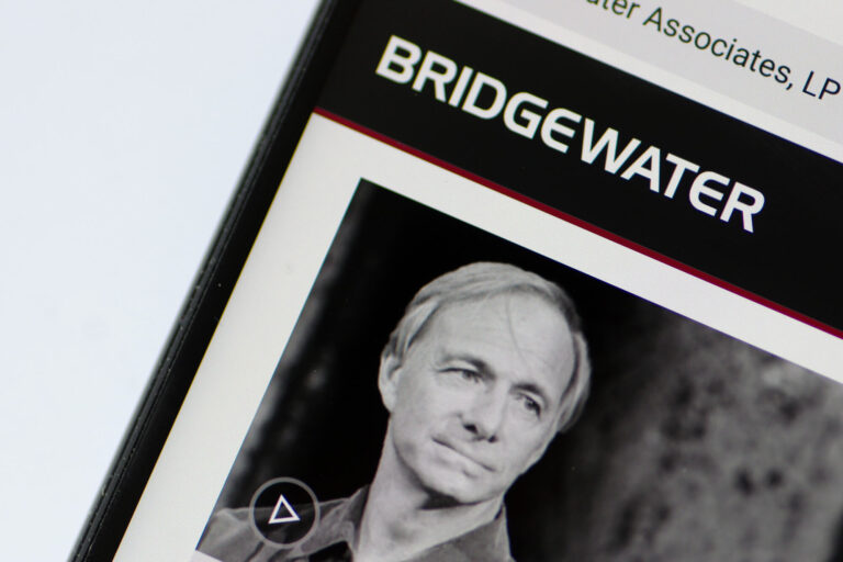 Bridgewater investiert erstmals in einen Krypto-Fonds