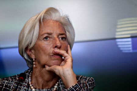 EZB-Präsidentin Christine Lagarde fordert MiCA II