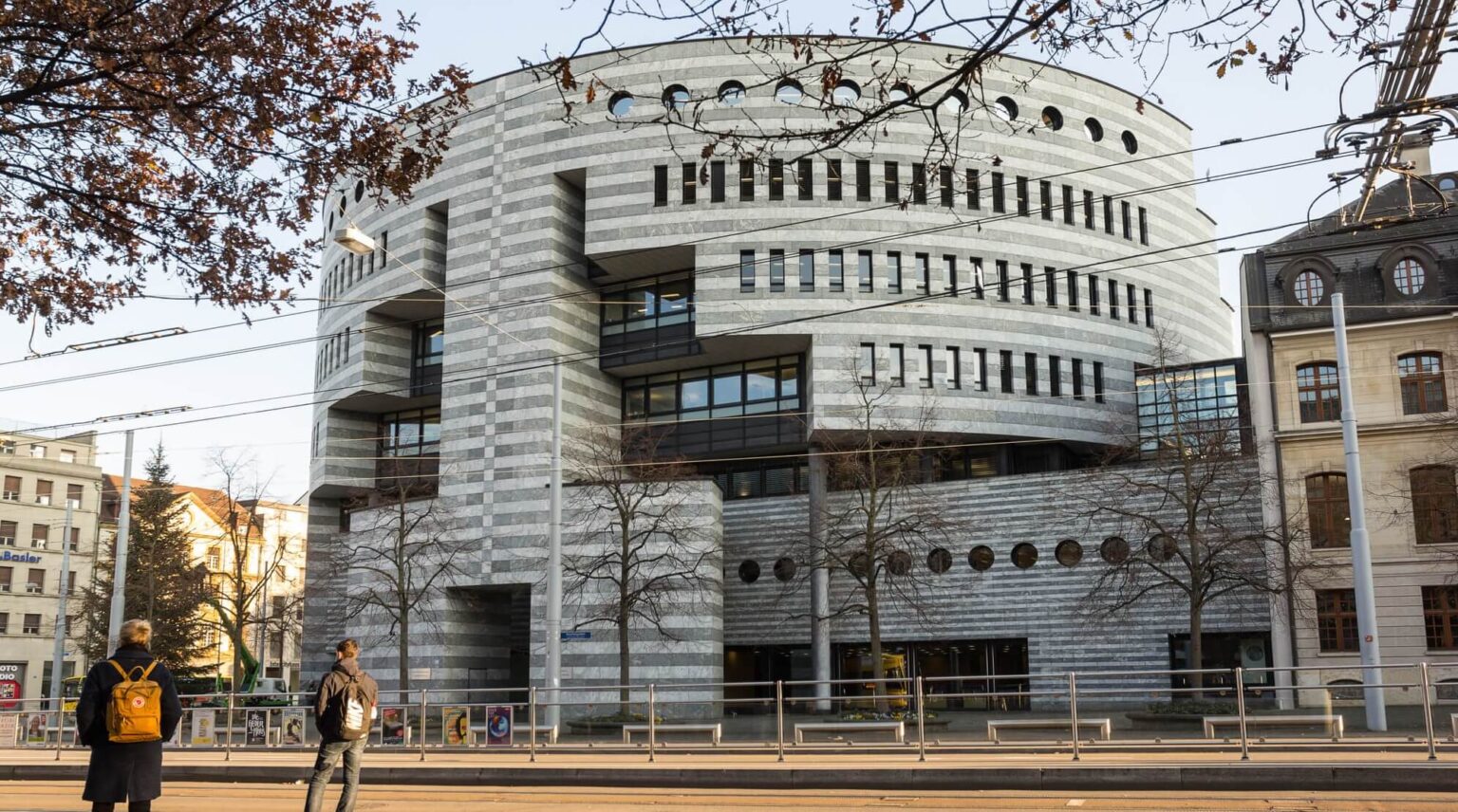 BIZ erwägt Krypto-Risiken und potenzielle Regulierung