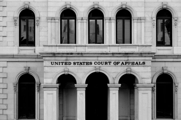 US-Gericht stellt Ablehnung von Grayscales Bitcoin-ETF durch die SEC in Frage