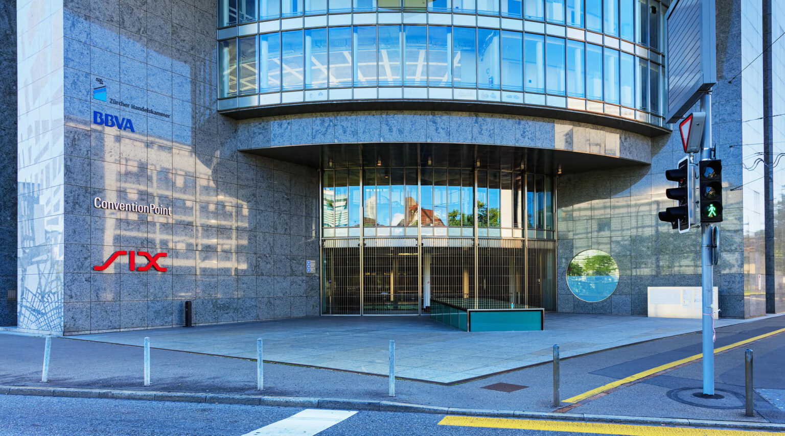 SIX Digital Exchange (SDX) knackt eine Milliarde CHF an Vermögenswerten SIX Digital Exchange (SDX) knackt eine Milliarde USD an Vermögenswerten