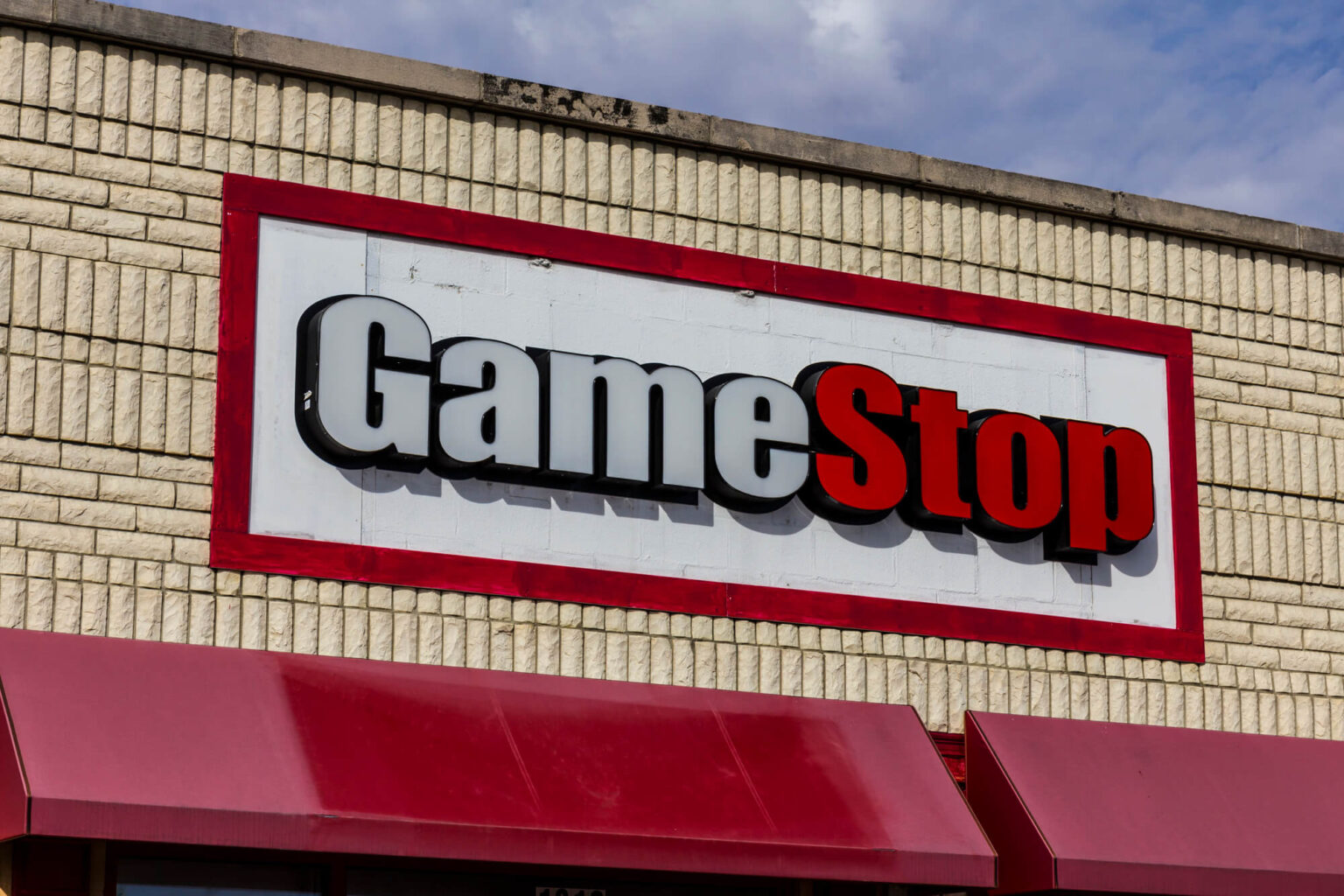 GameStop plant Bitcoin-Kauf im Wert von 1.3 Milliarden USD GameStop plant Bitcoin-Kauf im Wert von 1,3 Milliarden USD