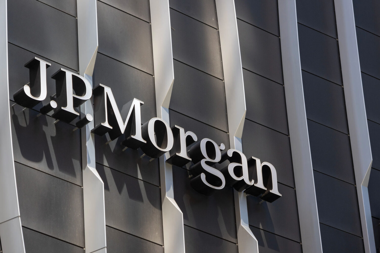 JPMorgan testet öffentliche Blockchain für tokenisierte US-Staatsanleihen JPMorgan testet öffentliche Blockchain für tokenisierte US-Staatsanleihen