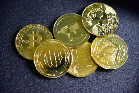 SEC genehmigt ETF mit Solana, XRP und Cardano