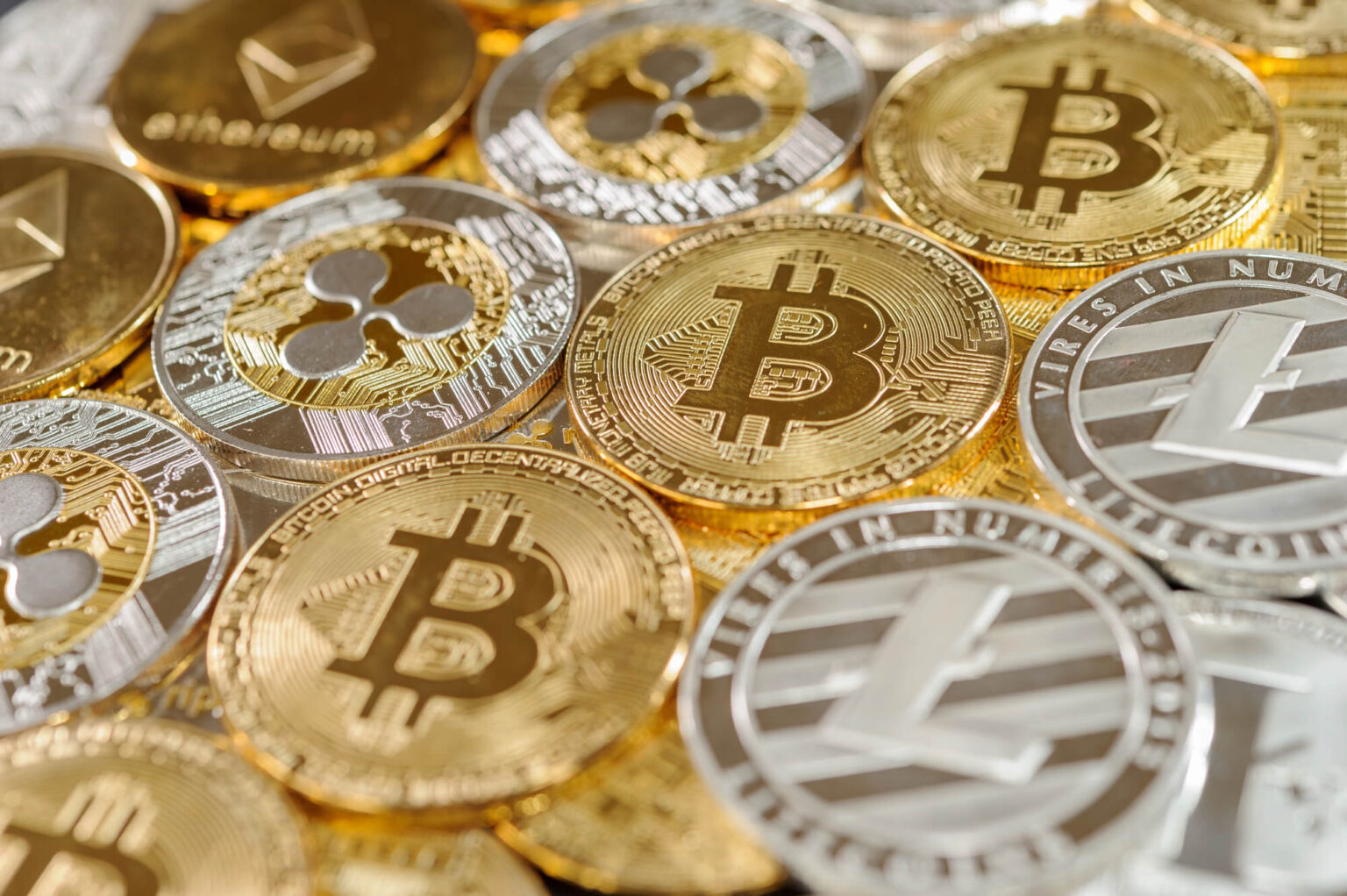 The Altcoin ETF Era: A New Chapter in Crypto's Mainstreaming