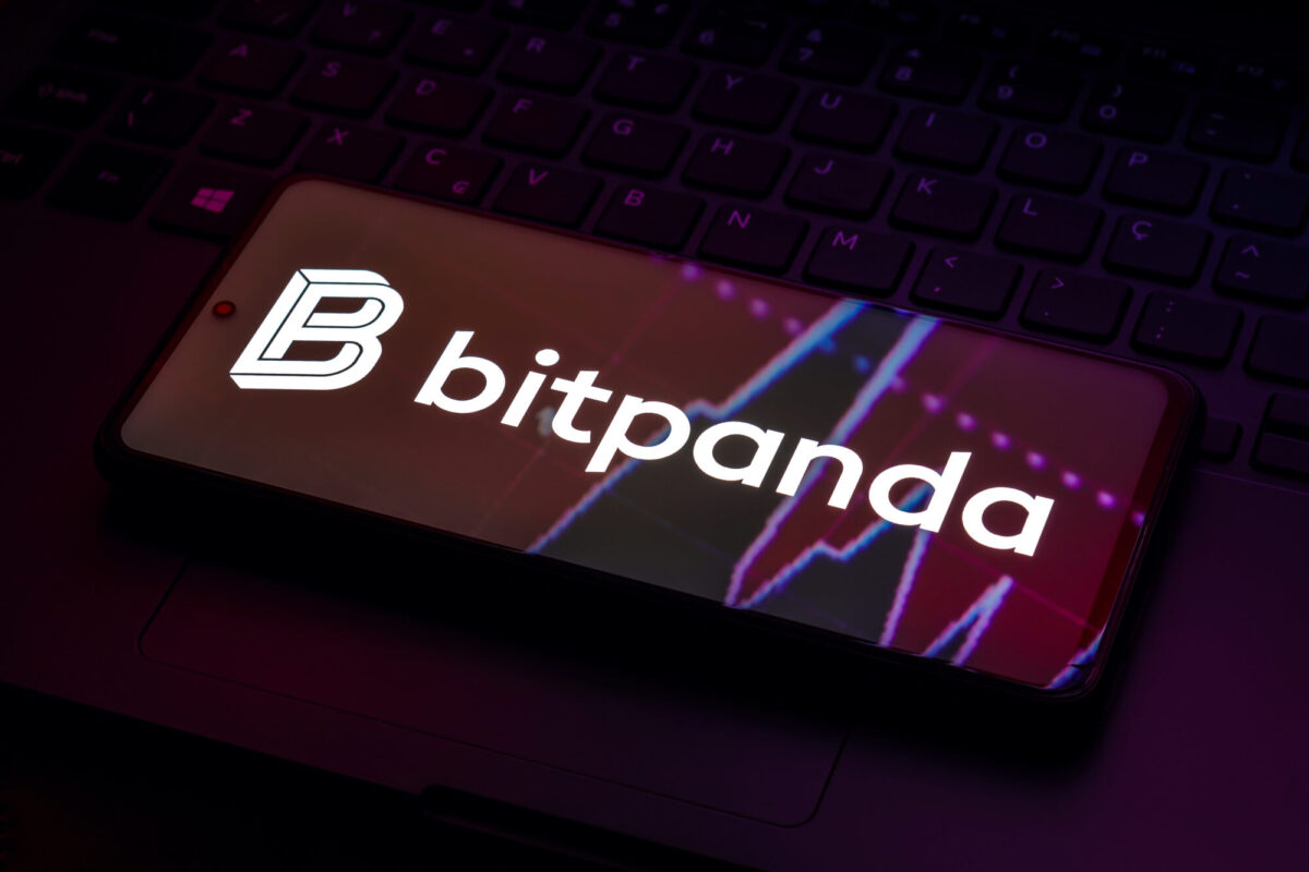 FMA verhängt erste veröffentlichte MiCA-Strafe gegen Bitpanda Bitpandas MiCA-Strafe von 70'000 Euro betrifft nur Form- und Meldevorschriften, Zulassung und Kundengelder bleiben unberührt.