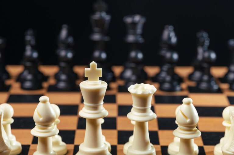 Aave-Governance-Krise offenbart strukturelle Probleme im DeFi-Bereich Aave-Governance-Krise offenbart strukturelle Probleme im DeFi-Bereich