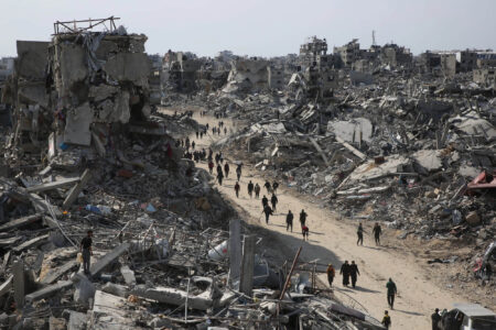 Trumps Board of Peace prüft US-Dollar-Stablecoin für Gaza Trumps Board of Peace prüft einen US-Dollar-Stablecoin für Gaza - das digitale Geld soll den Wiederaufbau ermöglichen.