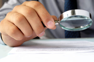 Transparenz im Digital Finance basiert auf Proof of Reserves, Merkle Trees, MPC-Verwahrung und 24/7-Monitoring für Solvenznachweise.