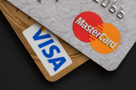 Visa, Mastercard, Stripe und Coinbase planen ein Stablecoin-Konsortium - ein direkter Angriff auf Circle und USDC.