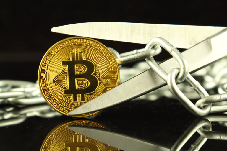 Die BIP-110-Minderheitskette von Bitcoin produzierte nur zwei Blöcke und liegt nach dem Split 111 Blöcke hinter der Hauptkette.