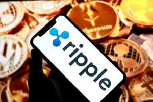 Armada-Aktionäre stimmen am 30. September über die Fusion mit Evernorth ab, die XRP-Treasury soll danach an der Nasdaq notieren.
